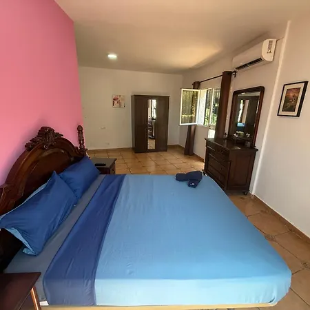 Hébergement de vacances Casa De 5 Cerca De La Playa En Elviria