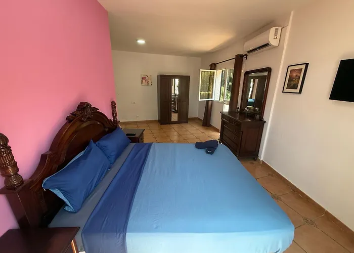 Vakantiehuis Casa De 5 Cerca De La Playa En Elviria