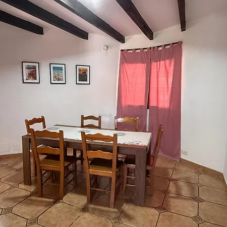 Casa De 5 Cerca De La Playa En Elviria Holiday home Marbella