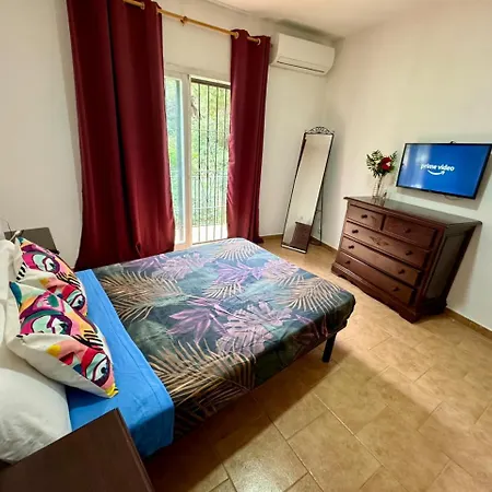 Σπίτι διακοπών Casa De 5 Cerca De La Playa En Elviria *